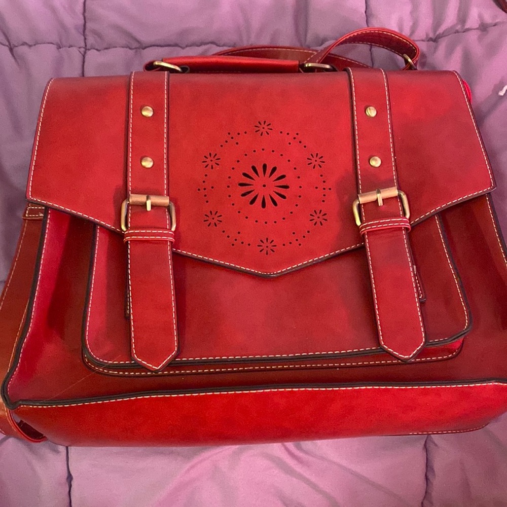 Red vegan leather laptop bag 💼